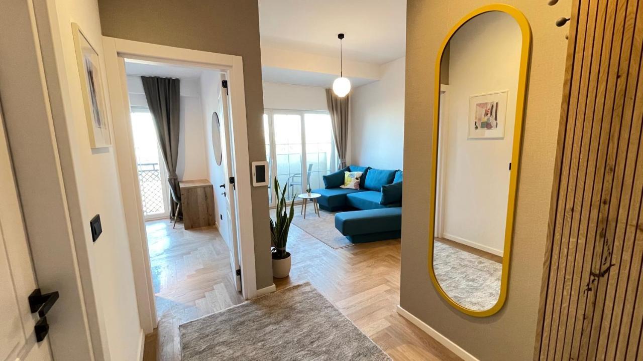 Floral Inn Pristina Buitenkant foto